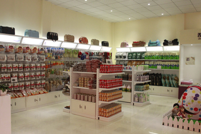 1459142202722712.jpg 样板店店内-3.JPG